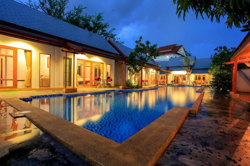 Ardea Resort Pool Villa Ампхава Екстер'єр фото